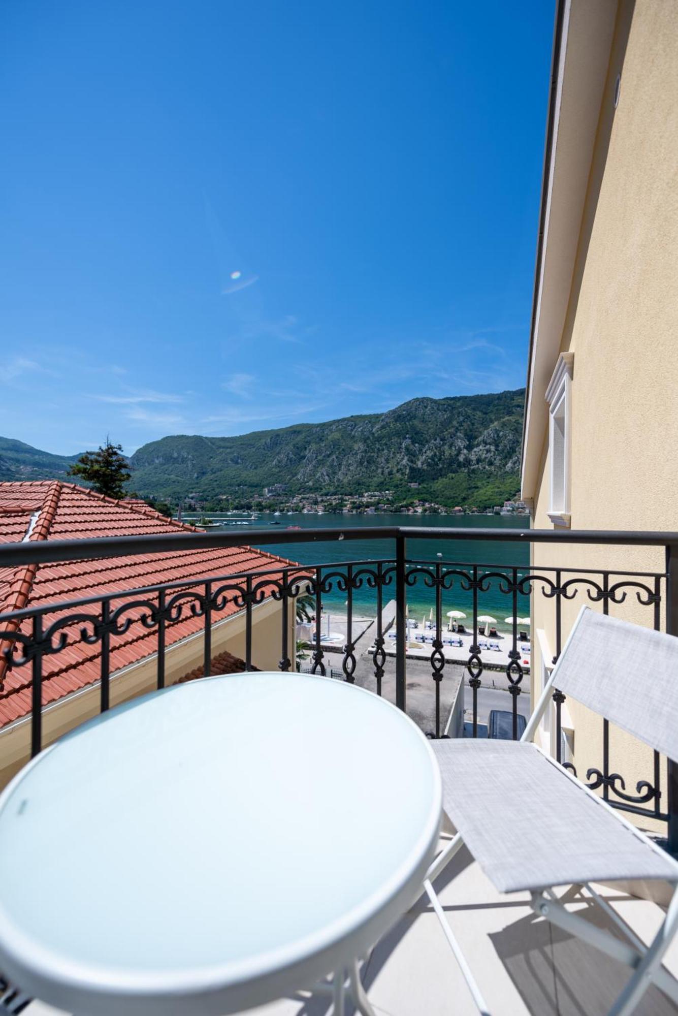 The Golden Luxury Apartments Kotor Extérieur photo